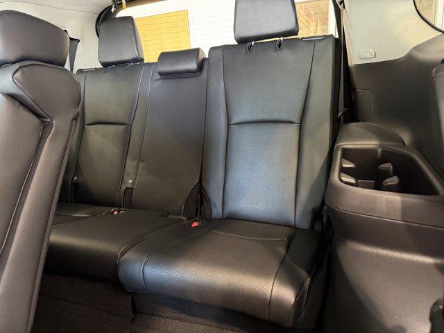 Certified Used 2026 WIND CHILL PEARL Toyota  image 52