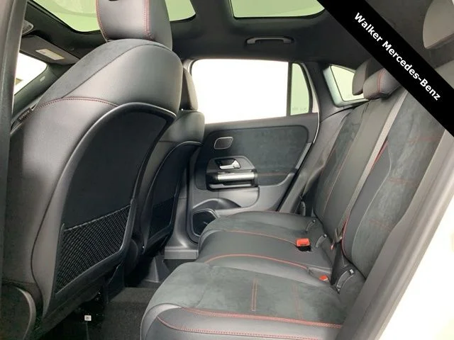 New 2025 Polar White Mercedes-Benz GLA 250 image 36