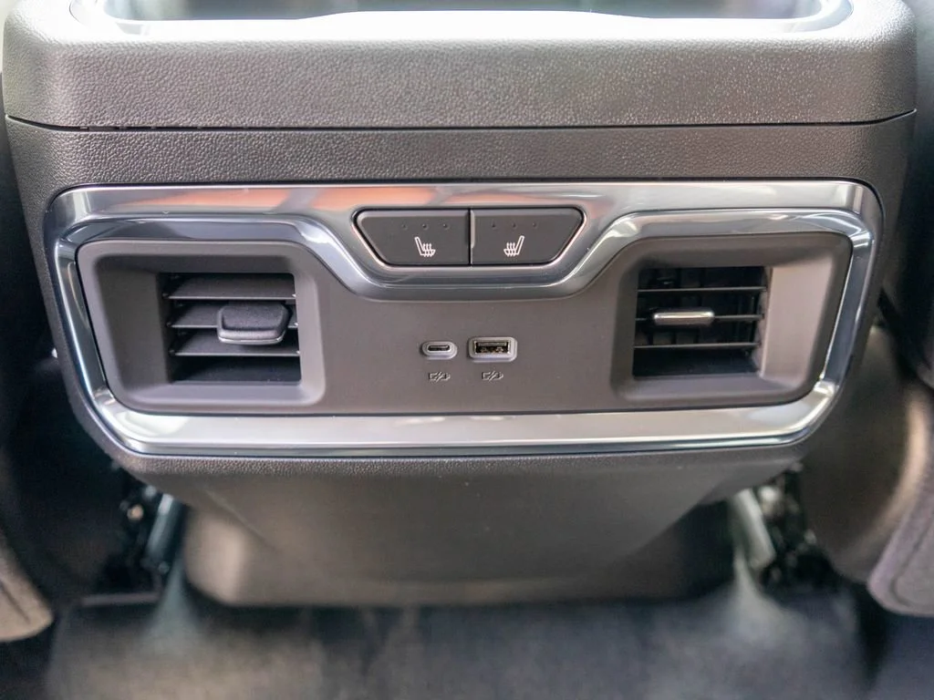 2026 GMC Sierra 2500HD Denali Ultimate - Photo 14