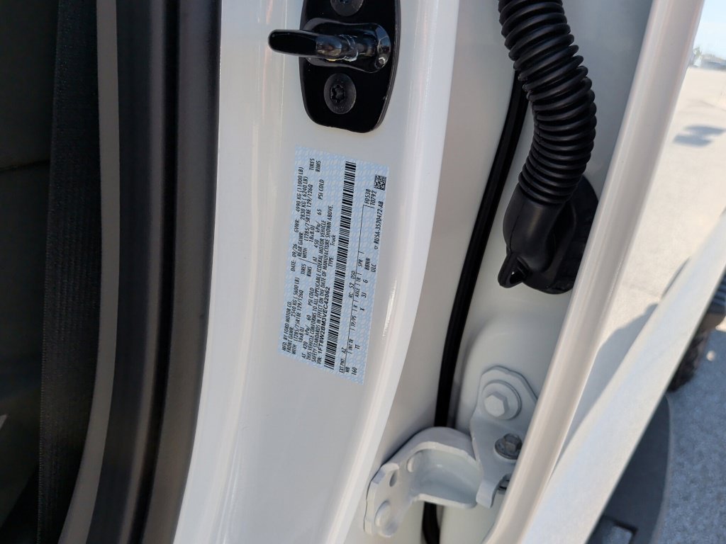 New 2027 Star White Metallic Tri-Coat Ford F-250® Platinum® image 51