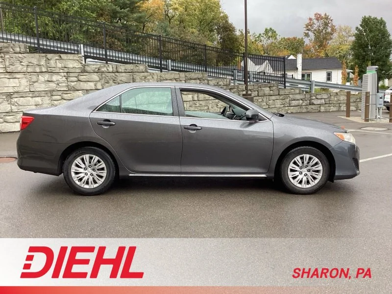 Used 2014 Magnetic Gray Metallic Toyota LE image 8