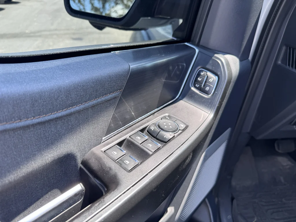 Used 2023 Avalanche Ford Raptor image 11