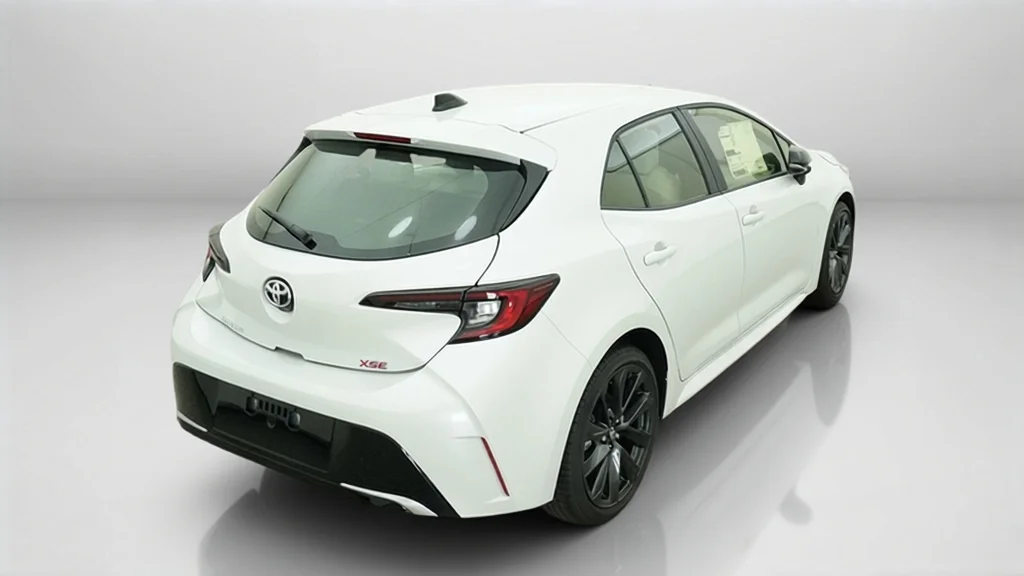New 2027 Wind Chill Pearl Toyota XSE image 11