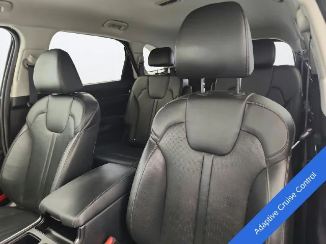 Used 2025 Everlasting Silver Kia EX image 9