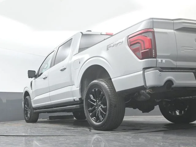 New 2026 Avalanche Ford Lariat® image 23