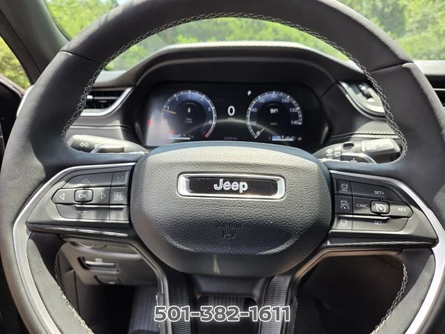 Used 2024 Black Jeep Altitude image 24