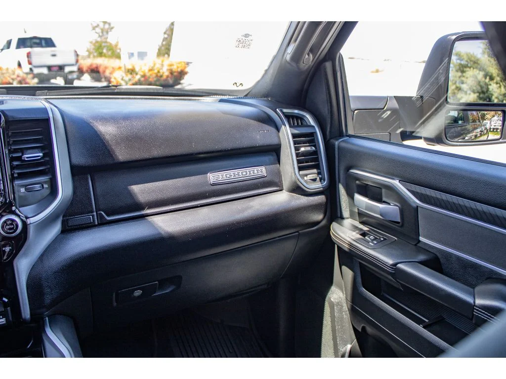 Used 2025 Granite Crystal Metallic Clearcoat Ram Big Horn image 56