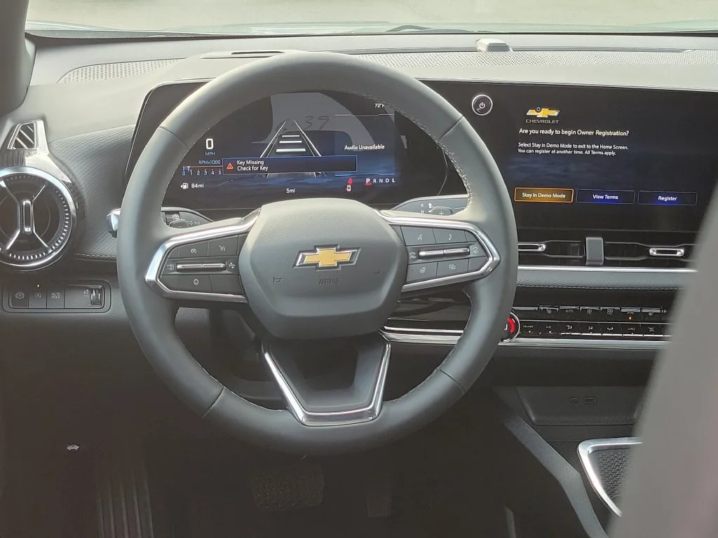 New 2027 Sterling Gray Metallic Chevrolet LT image 25