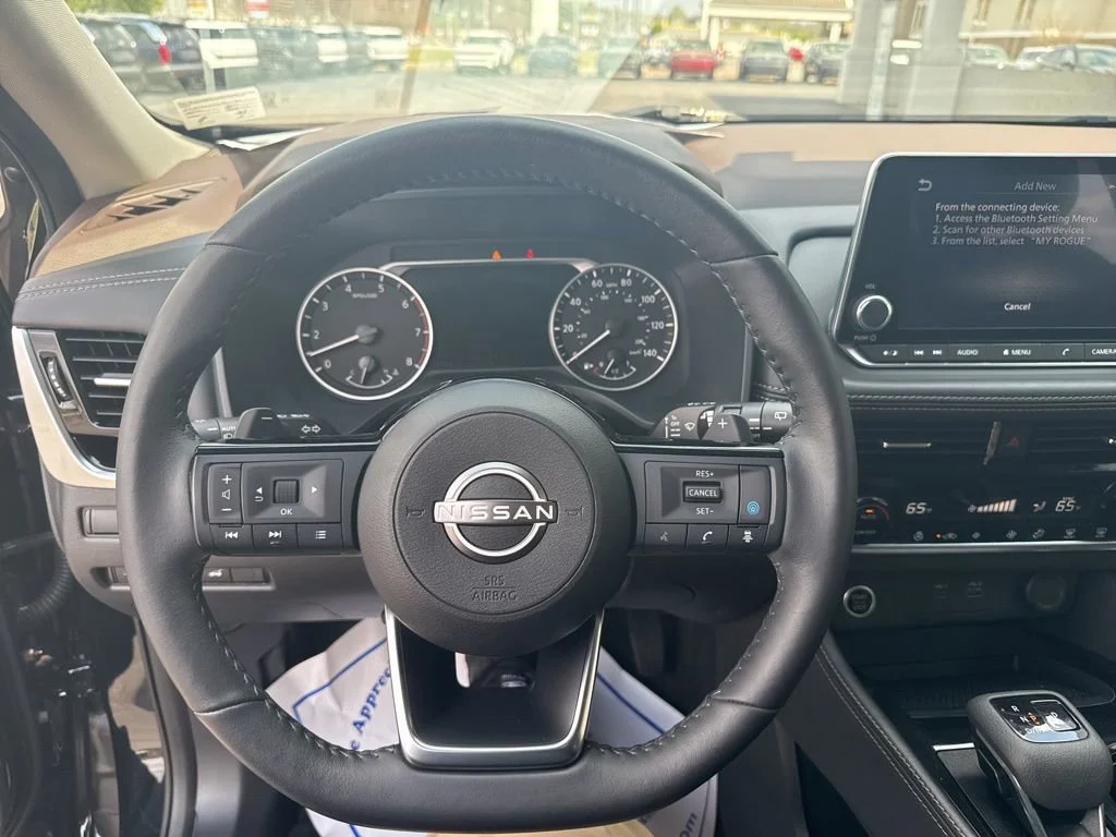 Used 2023 Black Nissan SL image 11