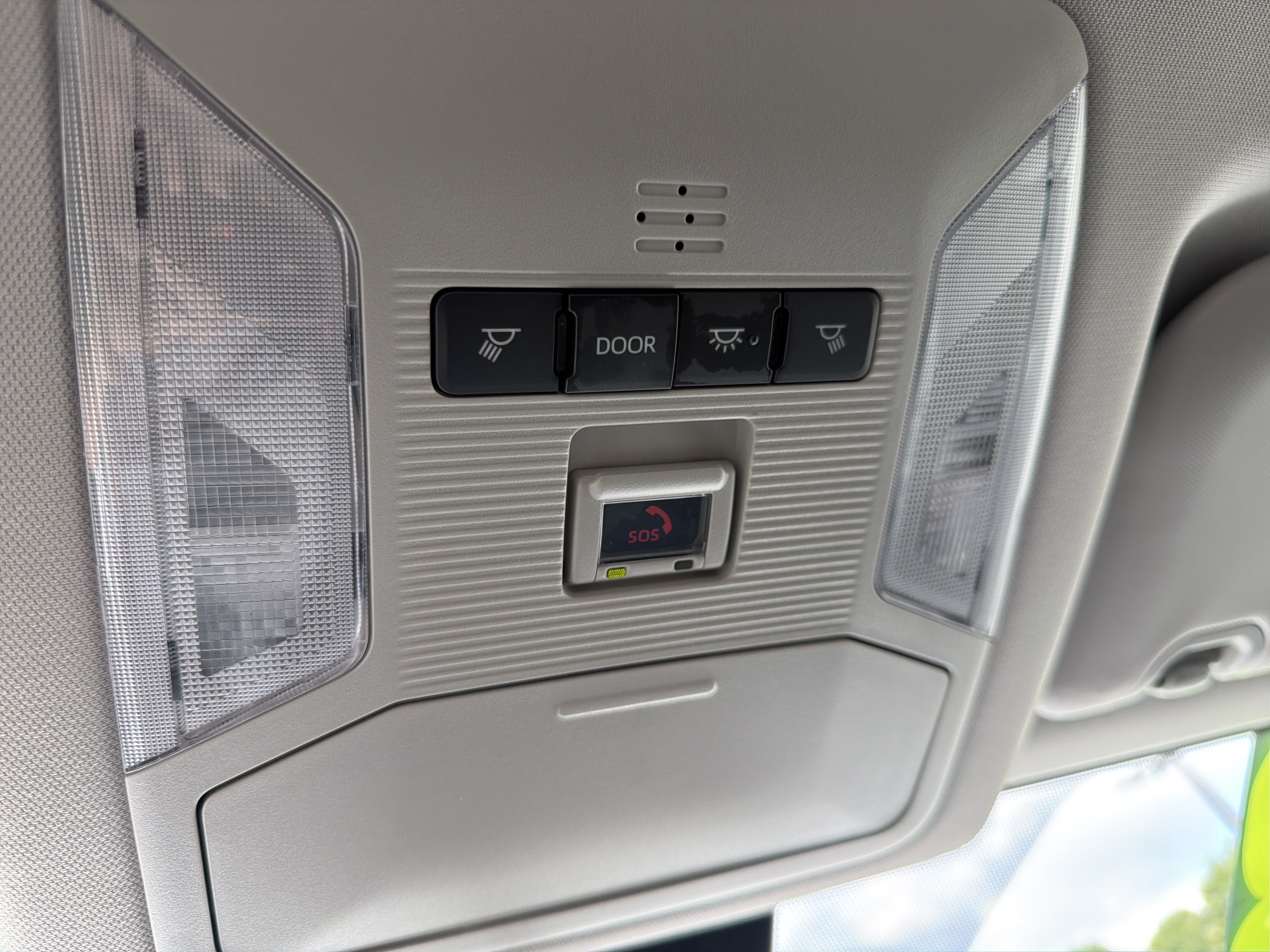 Certified Used 2023 Wind Chill Pearl Toyota LE image 5