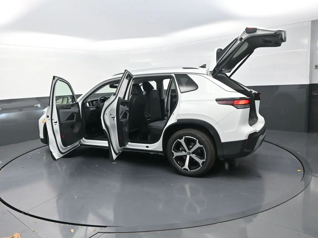 New 2026  Volkswagen 2.0T SE image 34