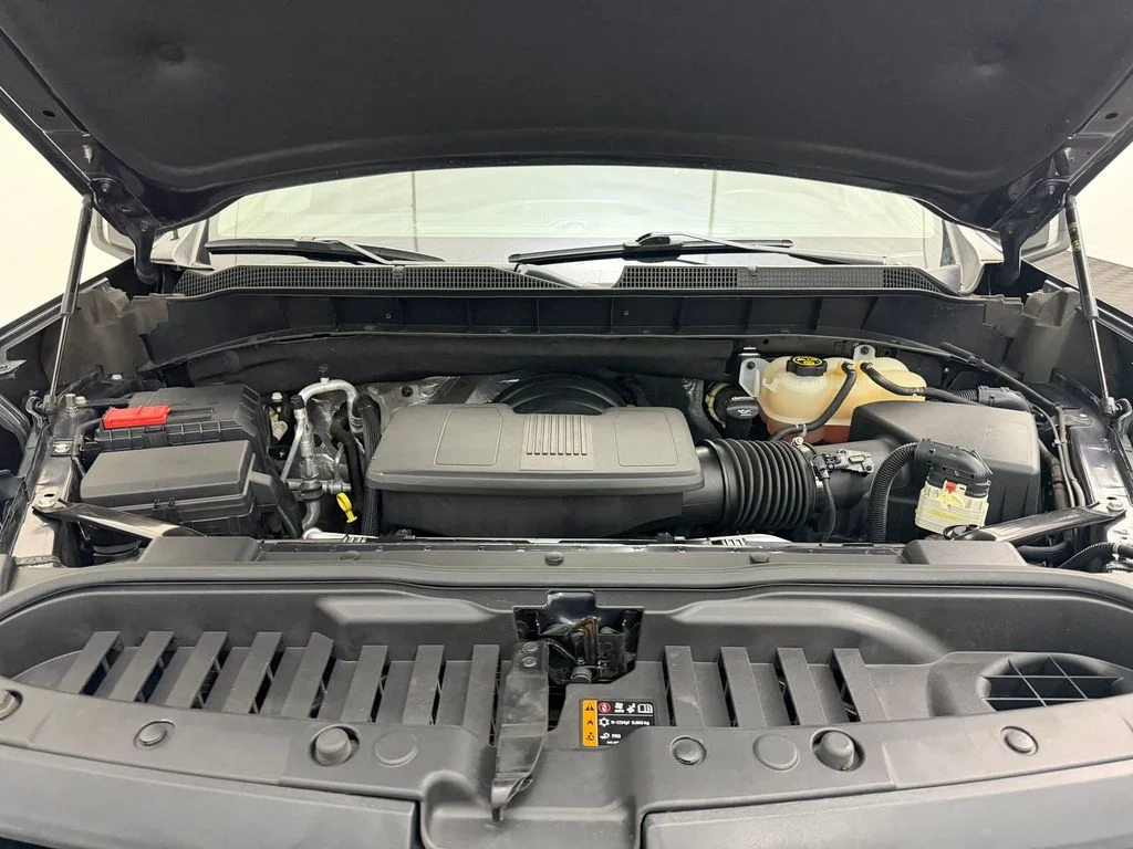 Used 2022 Shadow Gray Metallic Chevrolet RST image 32
