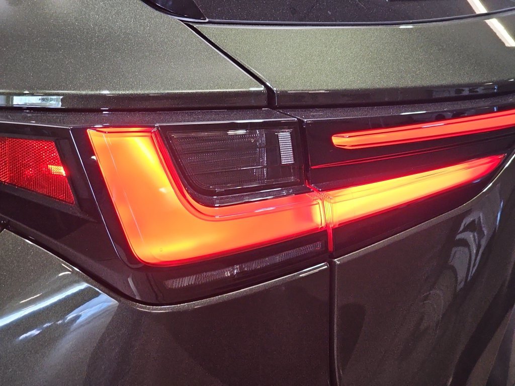 New 2026 Nori Green Pearl Lexus AWD image 33