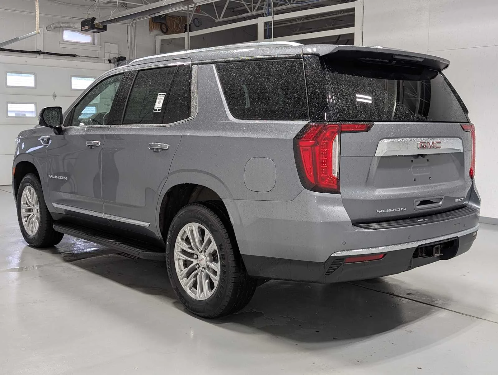 Used 2022 Satin Steel Metallic GMC SLT image 10