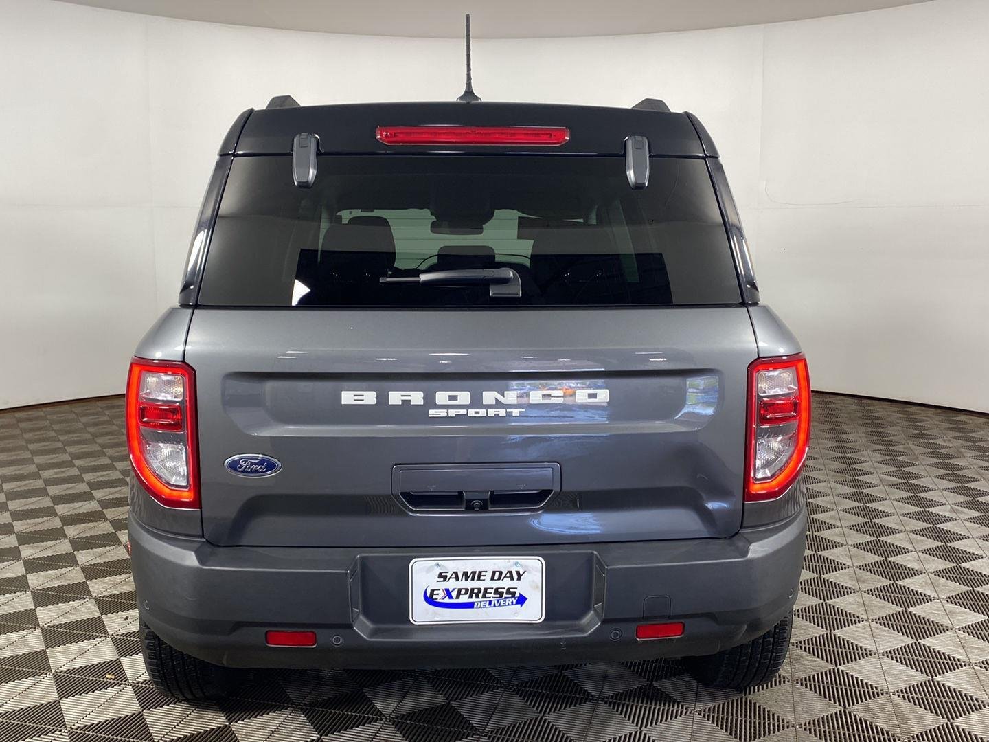 Used 2021 Carbonized Gray Ford Outer Banks image 6