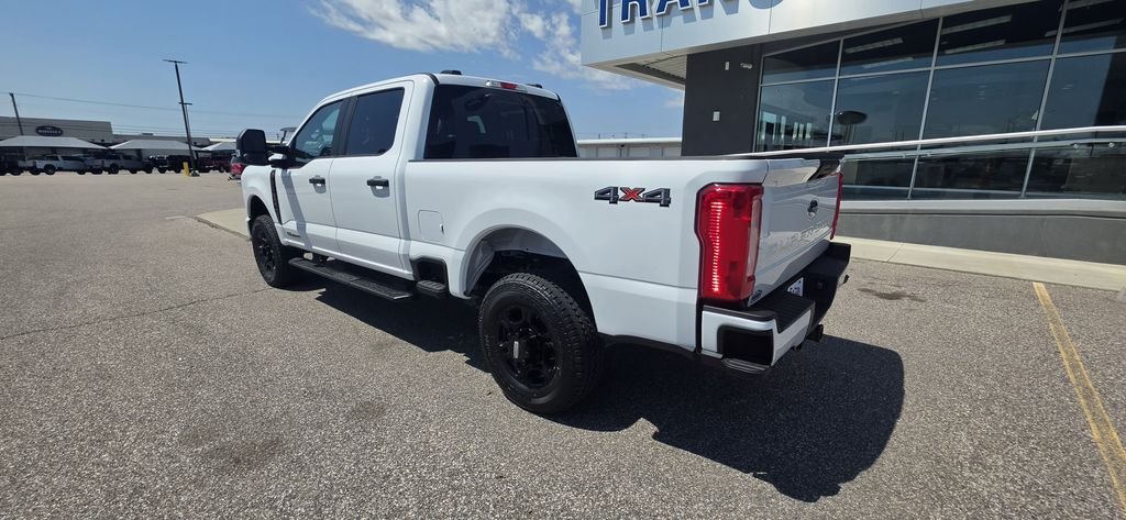 New 2026 Oxford White Ford F-250® XL image 7