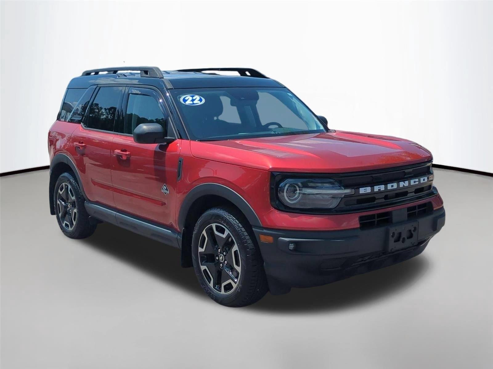Used 2022 Hot Pepper Red Metallic Tinted Clearcoat Ford Outer Banks image 7