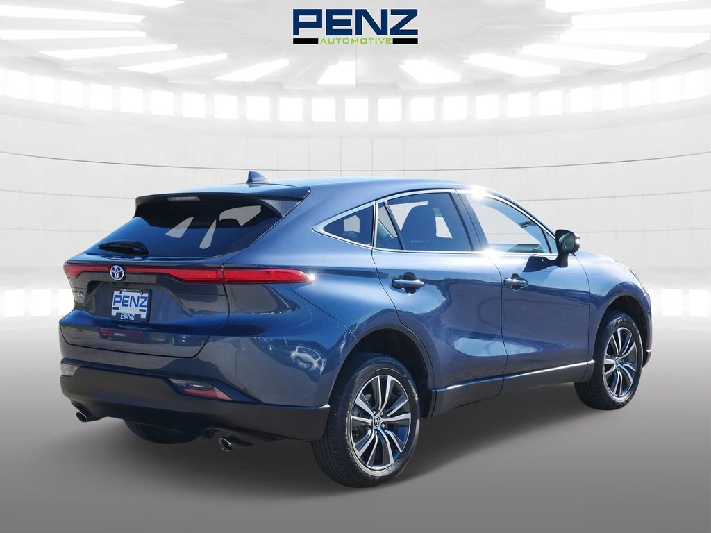 2024 Toyota Venza LE - Photo 7