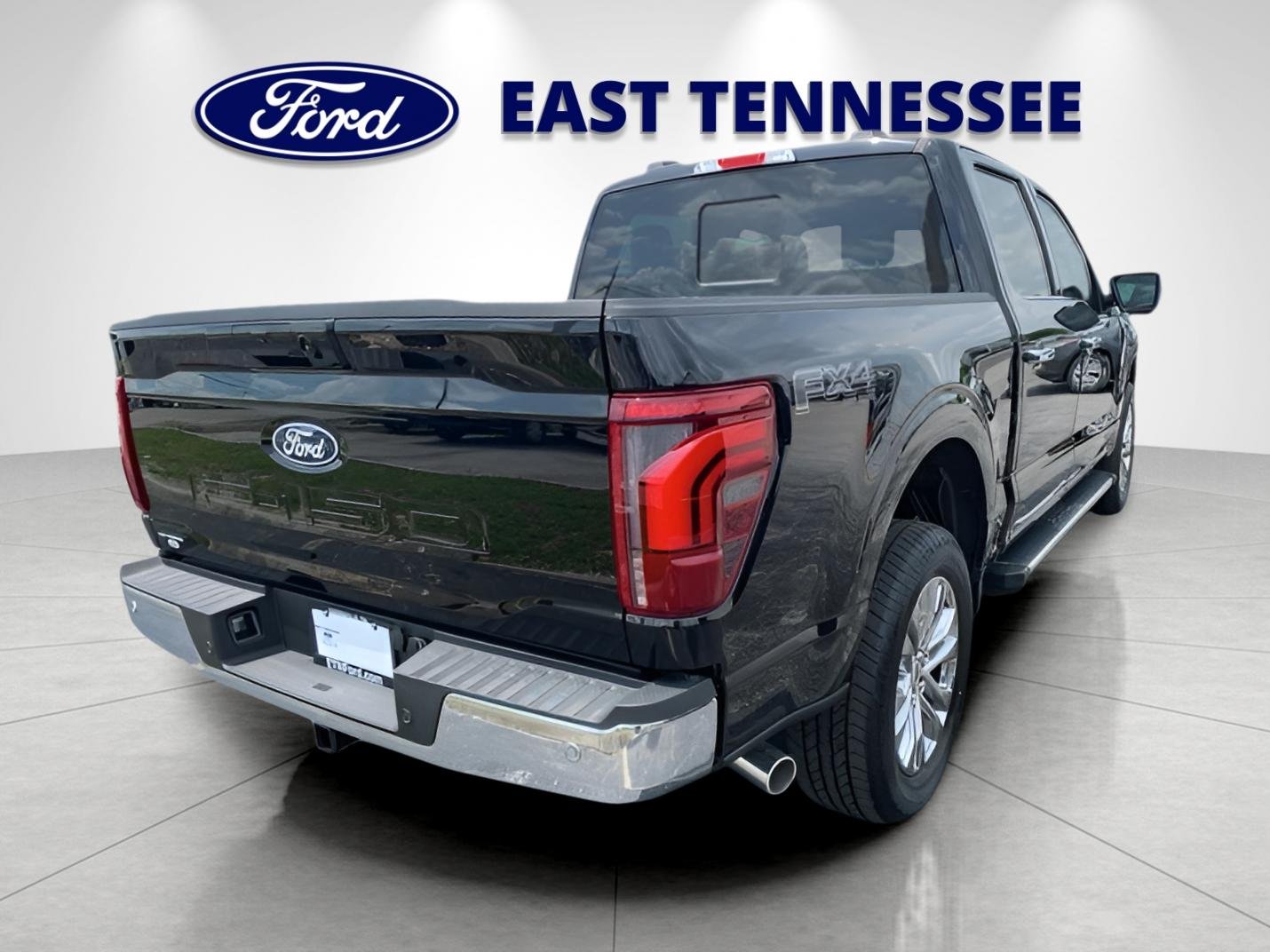 New 2025 Agate Black Metallic Ford Lariat image 3