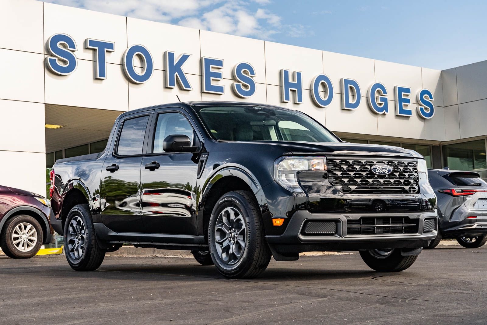 New 2026 Shadow Black Ford XLT image 1