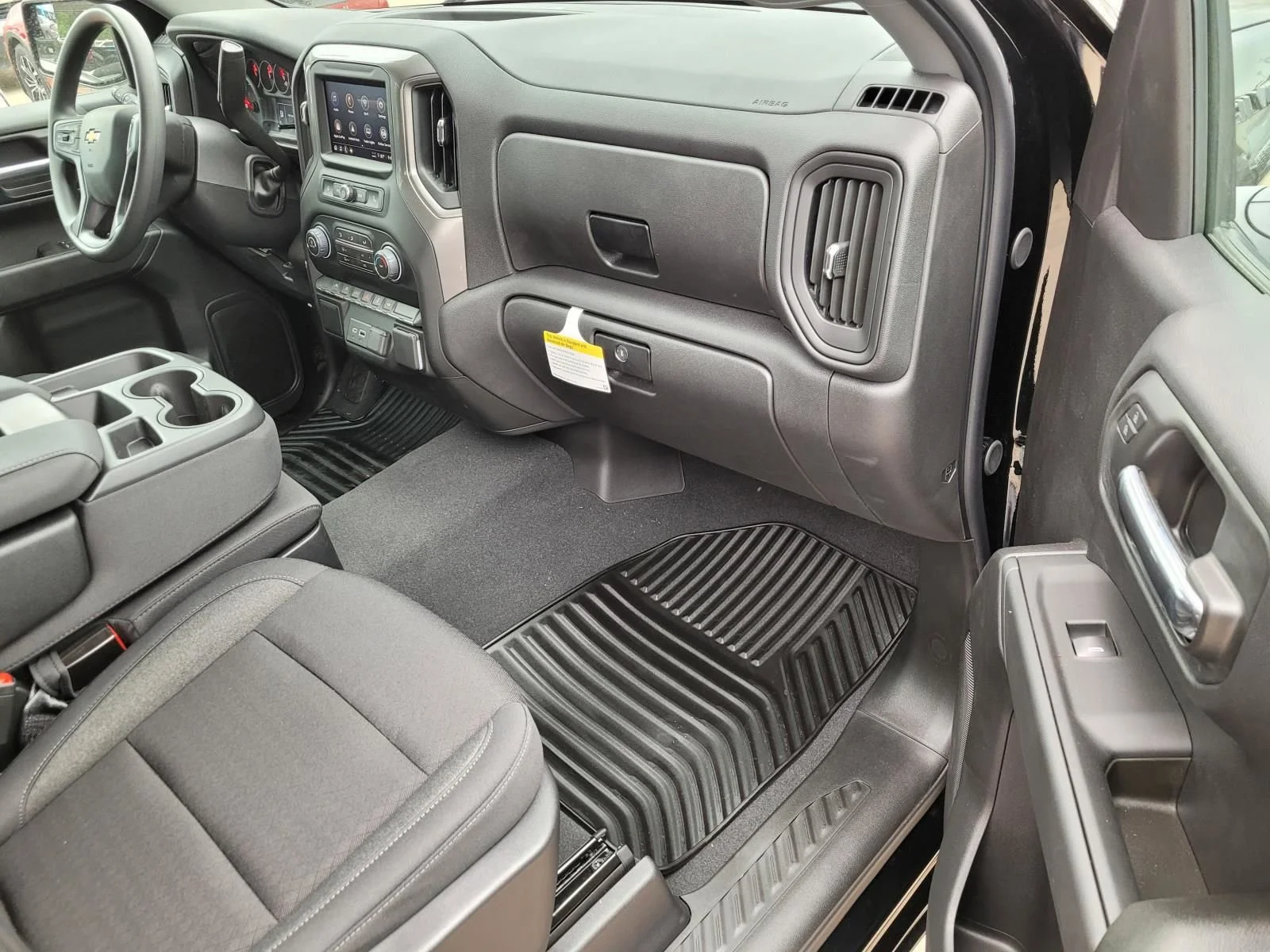 2026 Chevrolet Silverado 1500 Custom - Photo 6