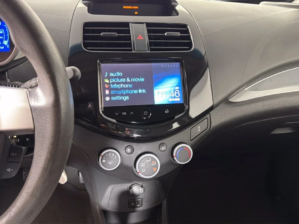 Used 2015 SILVER ICE Chevrolet LT image 22