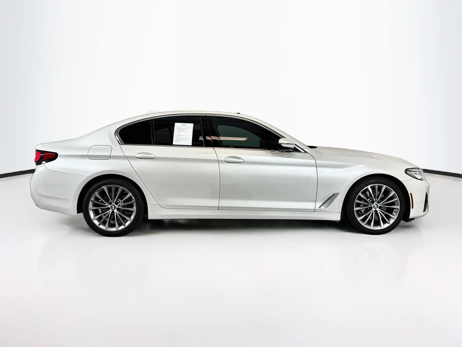 Used 2023 Mineral White Metallic BMW 530i image 8