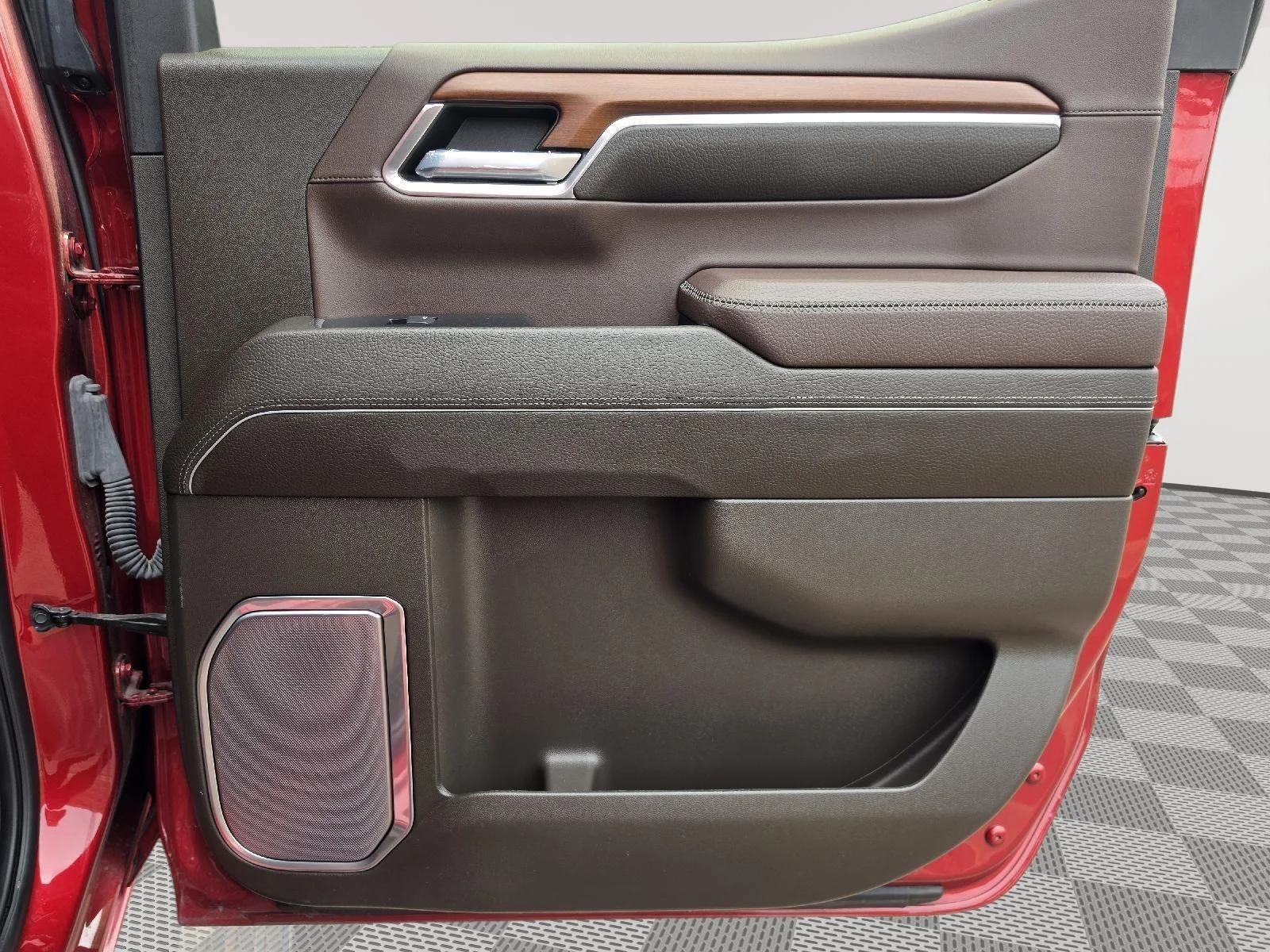Used 2023 Volcanic Red Tintcoat GMC Denali image 25