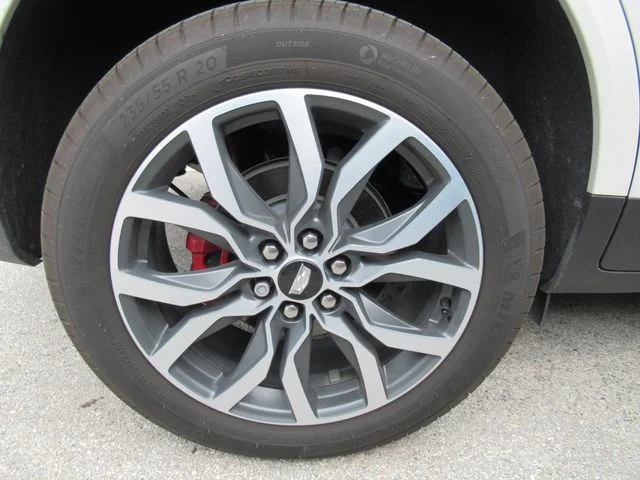 Used 2024 White Cadillac Sport image 6