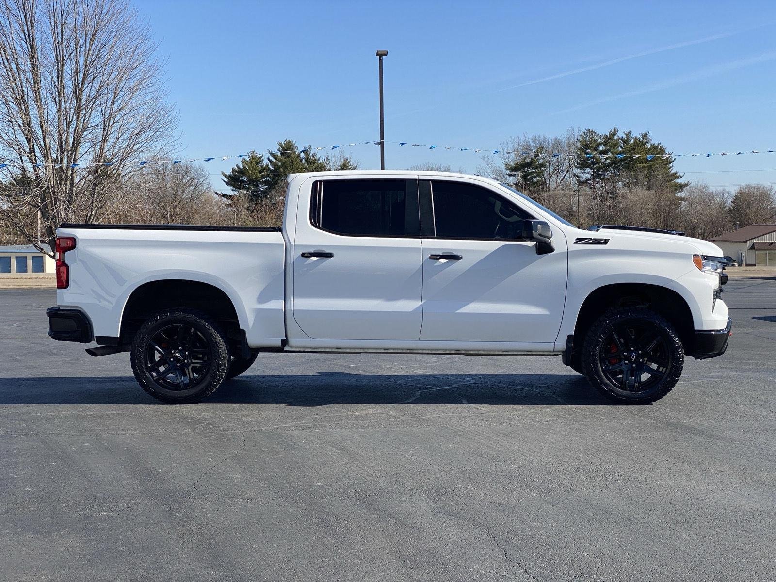 2023 Chevrolet Silverado 1500 LT Trail Boss - Photo 19