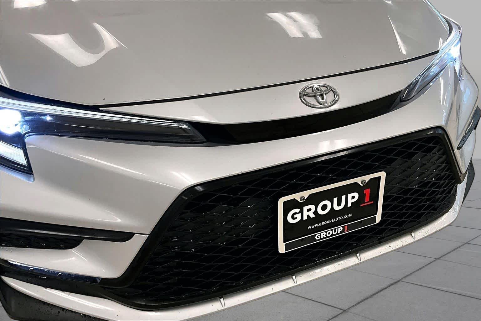 Used 2024 Classic Silver Metallic Toyota SE image 28