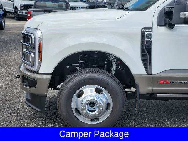 New 2026 Star White Metallic Tri-Coat Ford F-350® King Ranch® image 9