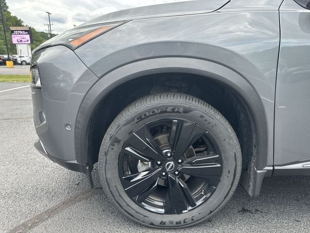 Used 2023 Gray Nissan SL image 21