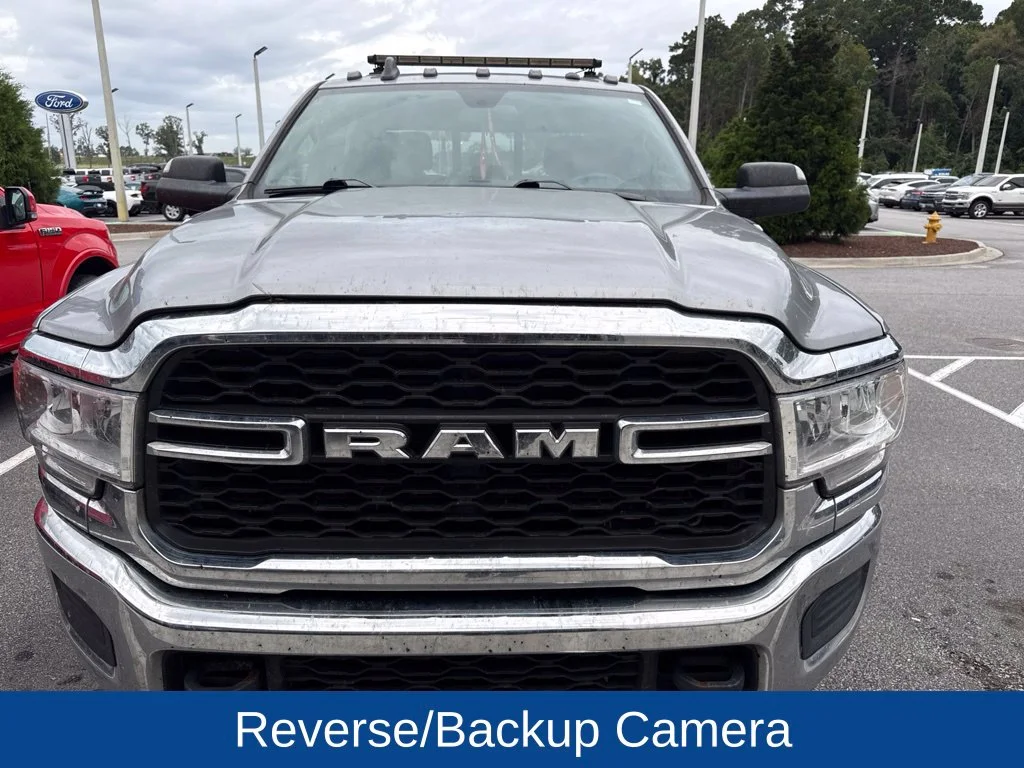 Used 2022 Silver Ram Tradesman image 2