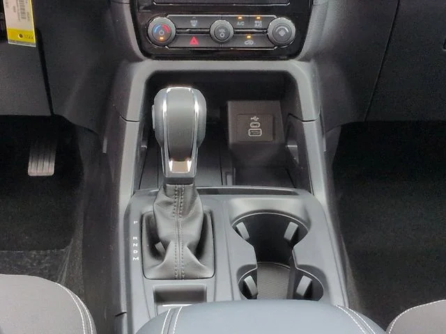 New 2026 Avalanche Ford XLT image 19
