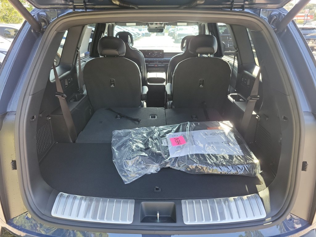 New 2027 Midnight Lake Blue Kia X-LINE SX image 14