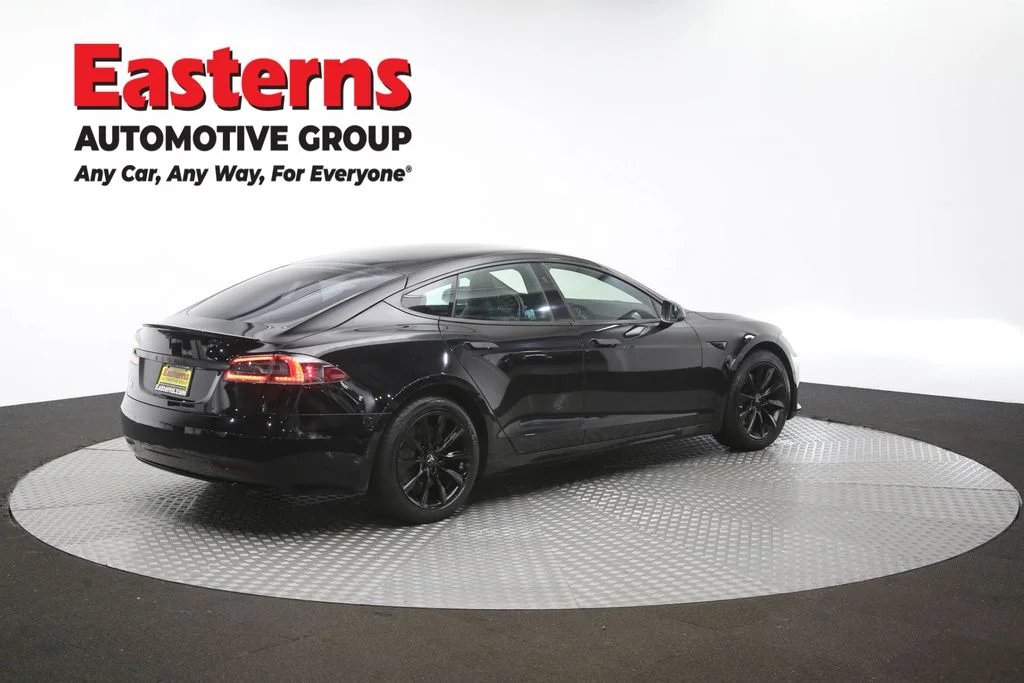 Used 2019 Black Tesla 75D image 35