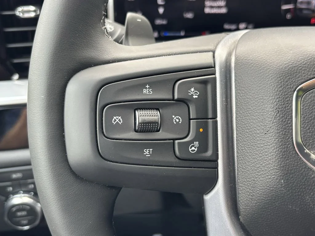 New 2026 Summit White GMC Elevation image 18