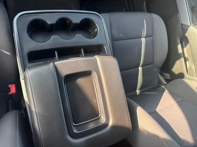Used 2018 Red Chevrolet LT image 25