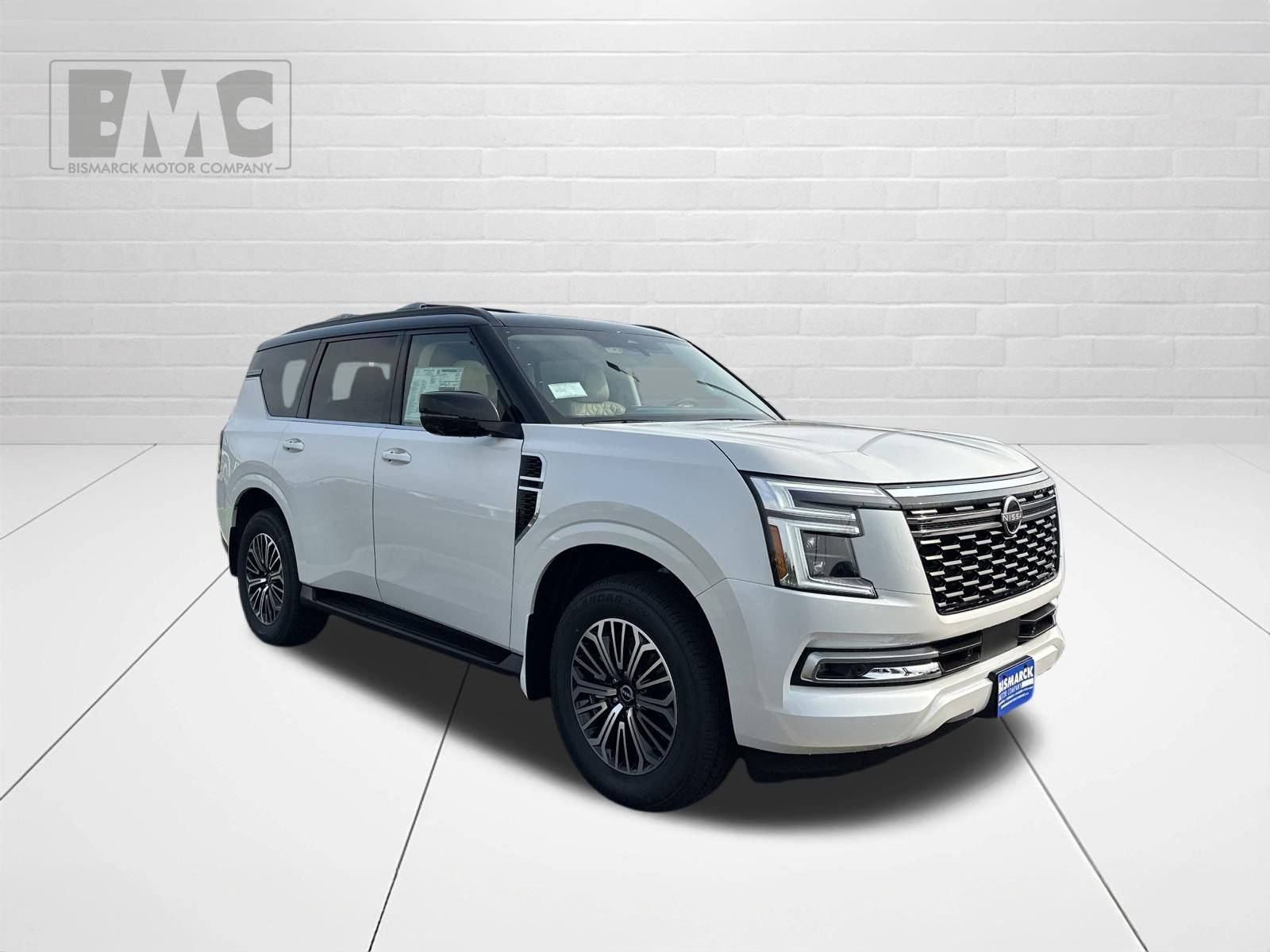 New 2026 White Nissan Platinum image 2