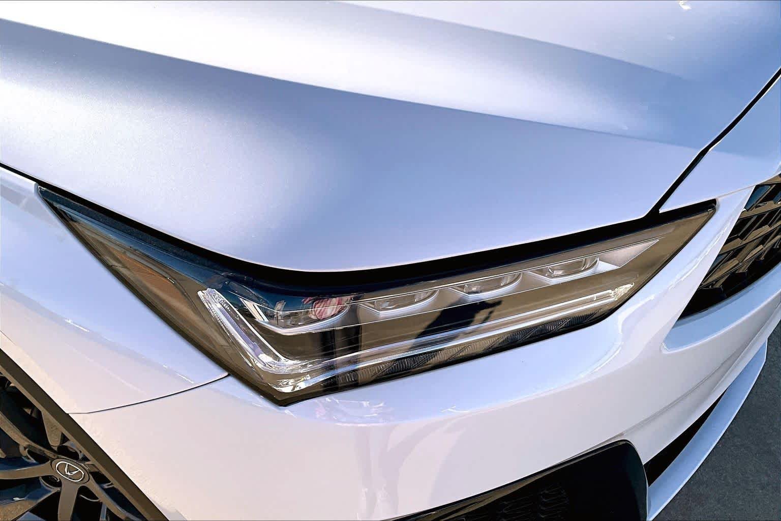 2025 Acura MDX A-Spec Package - Photo 13