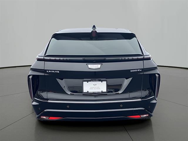 2026 Cadillac LYRIQ Signature Luxury, photo 3 of 12