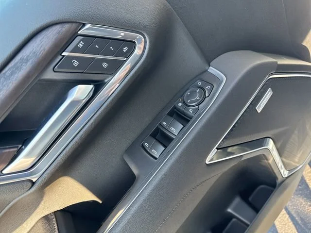 2026 GMC Sierra 1500 SLT - Photo 13