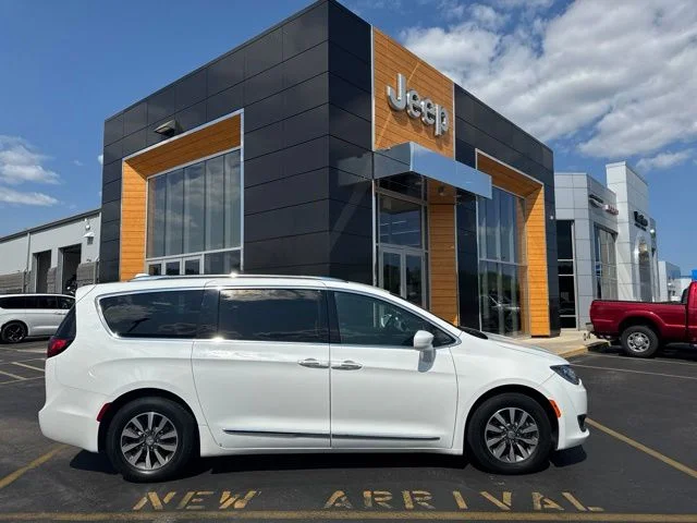 Used 2020 Bright White Clearcoat Chrysler Touring L Plus image 1