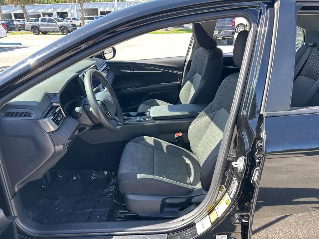 Used 2025 Midnight Black Metallic Toyota LE image 16