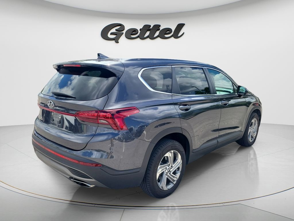 2021 Hyundai Santa Fe SE - Photo 5
