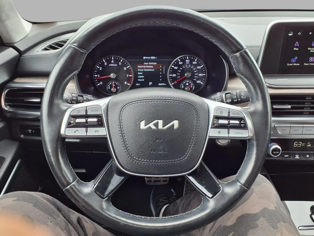 Used 2022 Gray Kia SX image 17