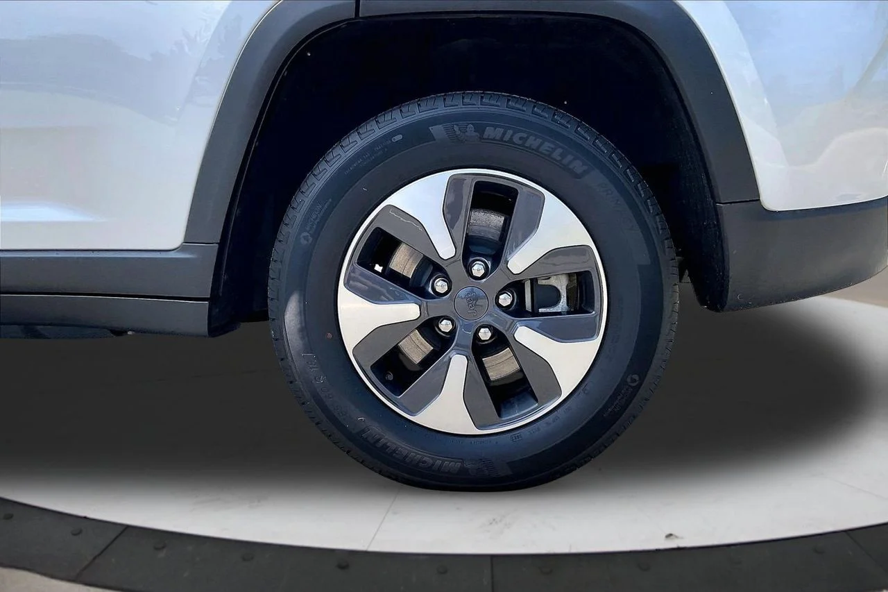 Certified Used 2024 Silver Jeep 4xe image 37
