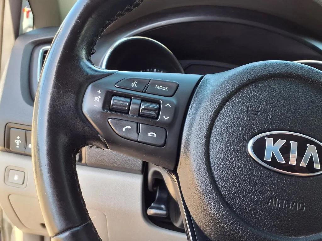Certified Used 2019 Blue Kia EX image 21