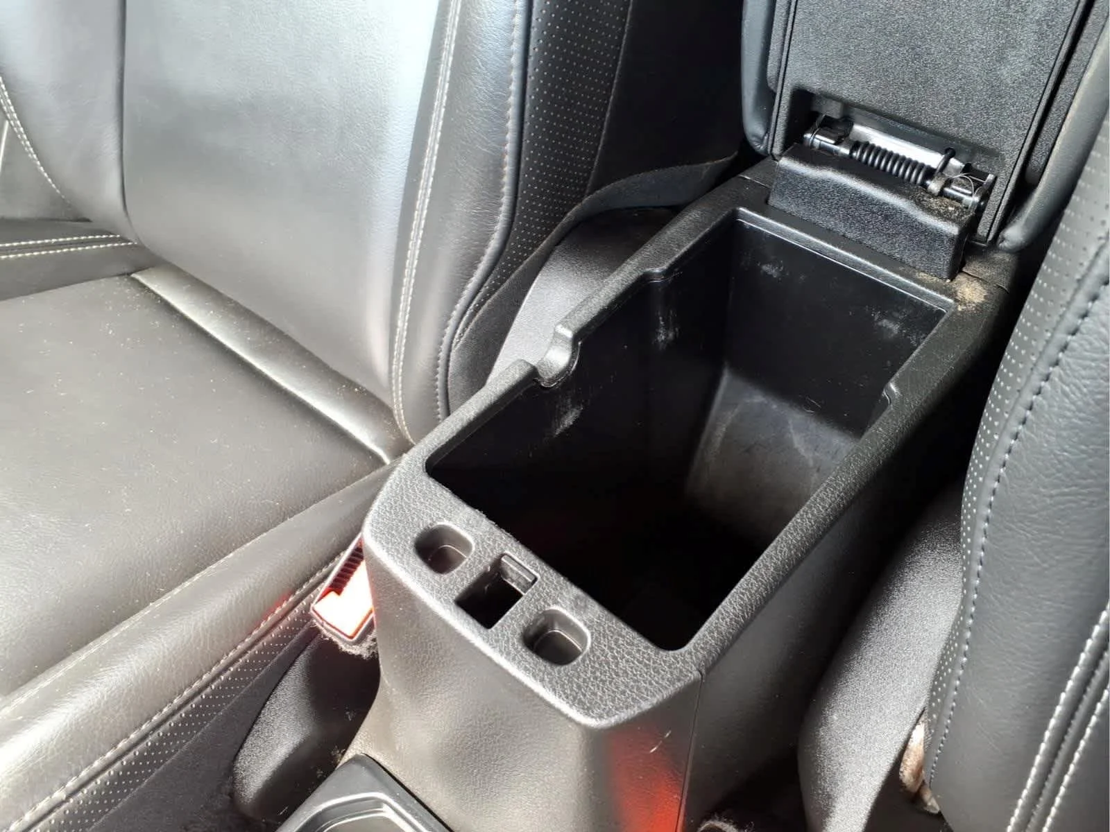 Used 2023 Black Clearcoat Jeep Limited image 24